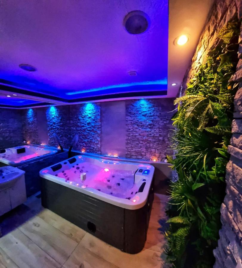 Suite Lit King-Size avec Baignoire Spa