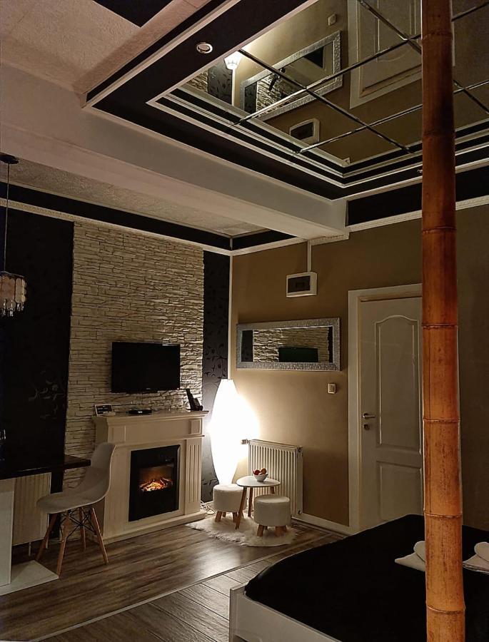 Chambre Lit Queen-Size avec Baignoire Spa