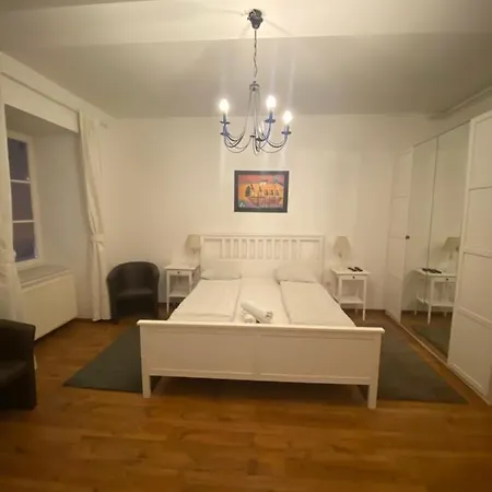 Guest House Nokturno-2