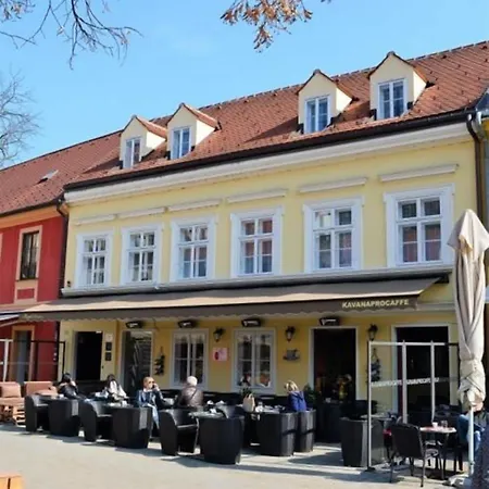 Flex Selfcheckins - Zagreb - Hostel - 8 Rooms - City Centre-3