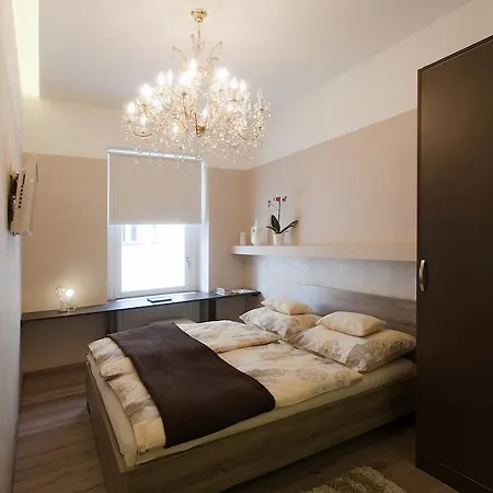 Piu Trendy Rooms-2